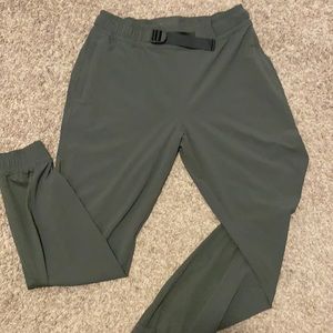 Athleta Quest joggers